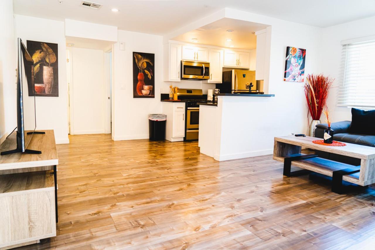 Modern Remodeled 1-Bedroom Close To Hollywood Walk Of Fame With Parking Los Angeles Exteriér fotografie