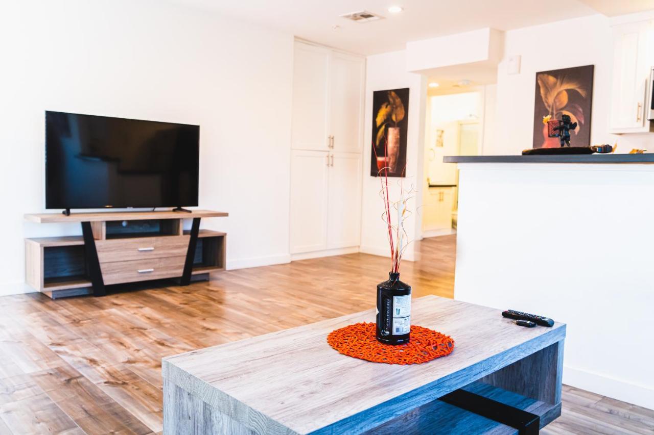Modern Remodeled 1-Bedroom Close To Hollywood Walk Of Fame With Parking Los Angeles Exteriér fotografie